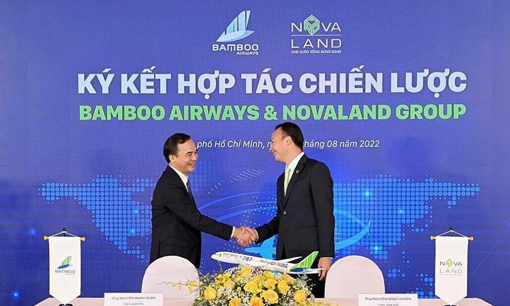 Lãnh đạo Bamboo Airways và Novaland tại lễ ký hợp tác